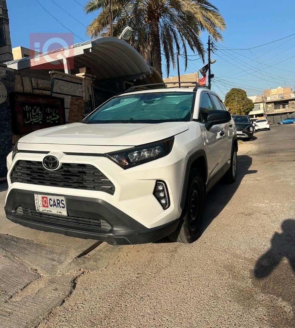 تويوتا راف 4